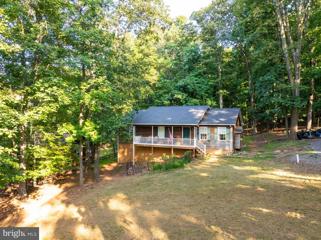 183 Alpine Drive, Front Royal, VA 22630 - #: VAWR2008982