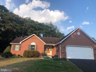 98 Chariot Lane, Falling Waters, WV 25419 - #: WVBE2021510