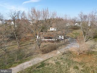40 Kaves Lane, Falling Waters, WV 25419 - #: WVBE2022264