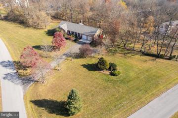16 Pierpoint Terrace, Martinsburg, WV 25403 - #: WVBE2023118