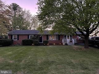 312 N Red Hill Road, Martinsburg, WV 25401 - #: WVBE2023982