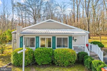 112 Riverview Drive, Falling Waters, WV 25419 - #: WVBE2027306