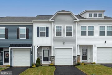 425 Hillsdale Place, Martinsburg, WV 25403 - #: WVBE2027706