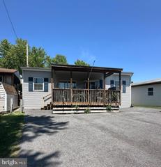 Block 32- Lots 4 & 5-  River Bend Park, Falling Waters, WV 25419 - #: WVBE2030878