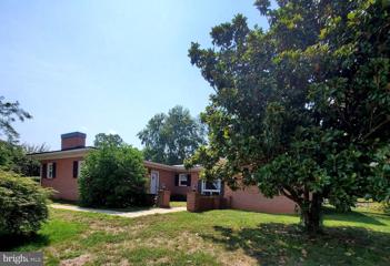 301 S Delaware Avenue, Martinsburg, WV 25401 - MLS#: WVBE2032012