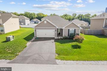 43 Eakins Lane, Martinsburg, WV 25401 - #: WVBE2032082