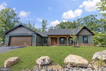 420 Toboggan Hill Trail, Hedgesville, WV 25427 - #: WVBE2032642