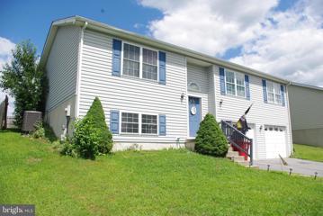 114 Galaxy Court, Martinsburg, WV 25404 - MLS#: WVBE2032668