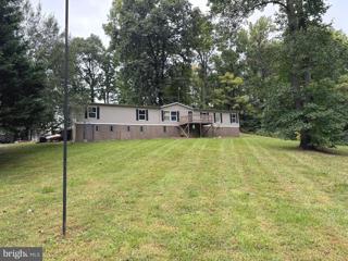 826 Frontier Drive, Bunker Hill, WV 25413 - #: WVBE2033208