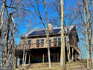 348 Eagle View Drive, New Creek, WV 26743 - #: WVGT2000846