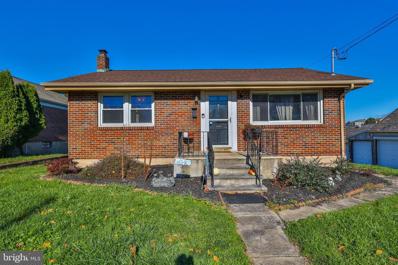 27 Roth Avenue, Hellertown, PA 18055 - #: PANH2003338