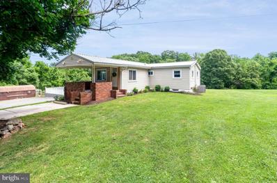 35 Maple Hill Drive, Etters, PA 17319 - #: PAYK2025440