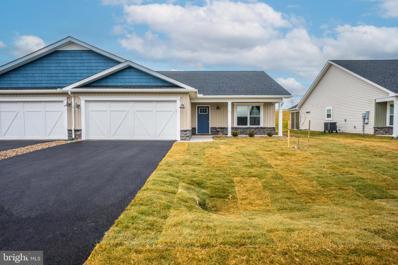 456 Dripping Spring Drive, Hedgesville, WV 25427 - #: WVBE2015360
