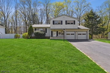 22 Westminster Dr, Parsippany-Troy Hills Twp., NJ 07054 - MLS#: 3898111