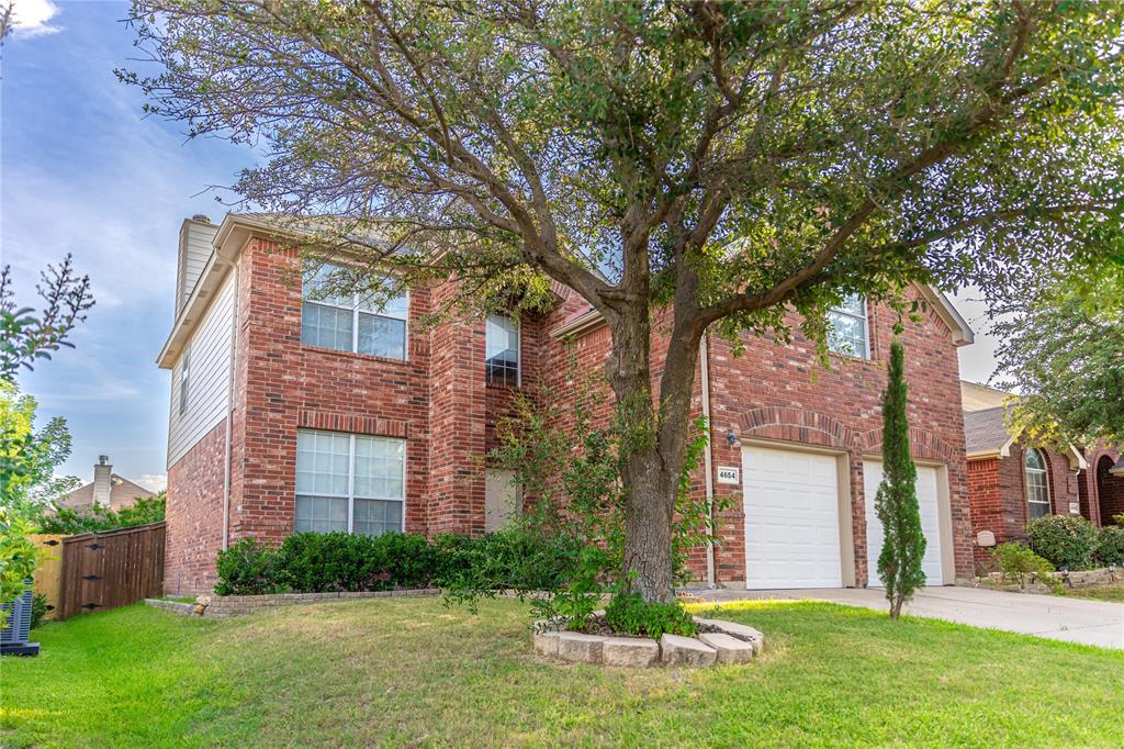 4654  Buffalo Bend Place, Fort Worth