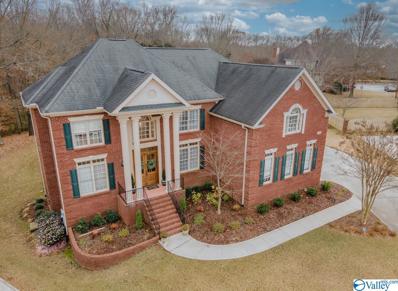 Main Photo of 204 Tea Rose Court a Huntsville Home for Sale