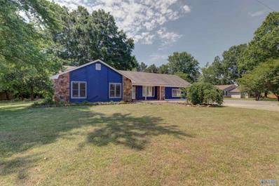 Main Photo of 208 Elton Circle a Huntsville Home for Sale