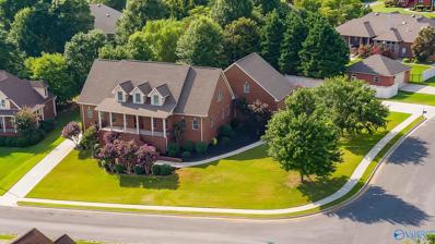 Main Photo of 101 Horse Tree Place a Huntsville Home for Sale