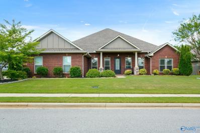 Main Photo of 16 Holly Park Blvd a Huntsville Home for Sale